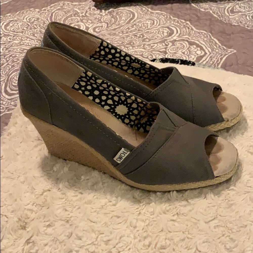 Grey TOMS wedges